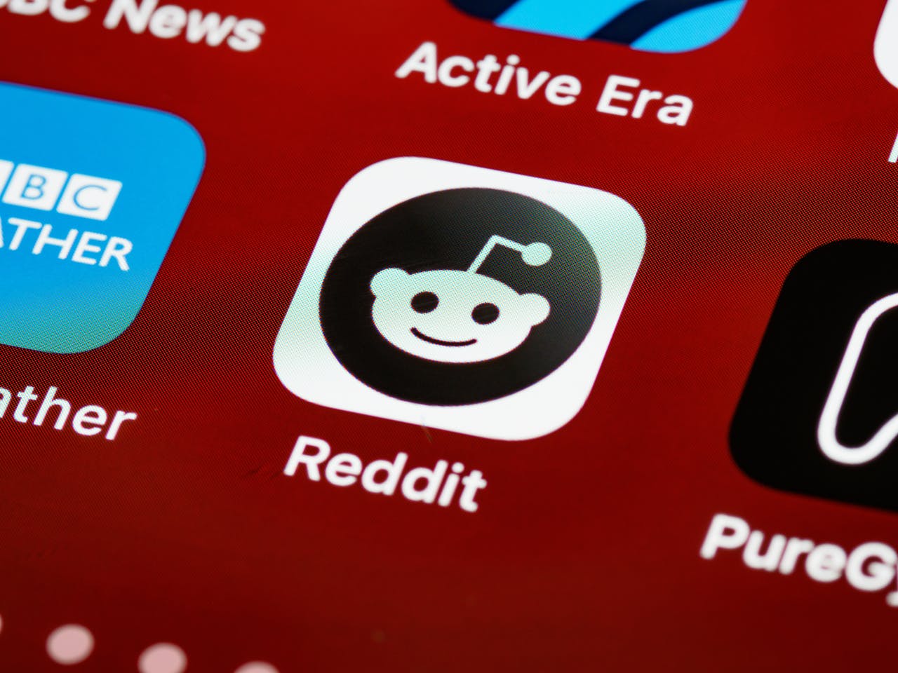 Reddit Akan IPO, Menjadi Pionir Platform Media Sosial yang Melantai di Pasar Saham Reddit Akan IPO, Menjadi Pionir Platform Media Sosial yang Melantai di Pasar Saham