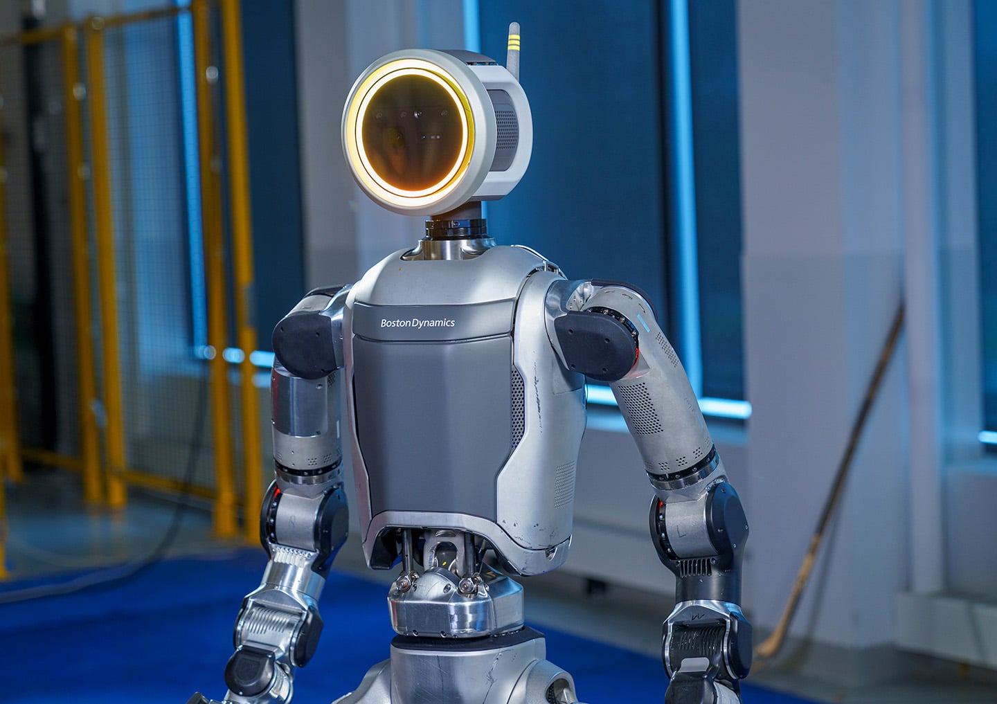 Kenalan dengan Robot Atlas yang Bisa Bantu Pekerjaan Industri Manufaktur Kenalan dengan Robot Atlas yang Bisa Bantu Pekerjaan Industri Manufaktur