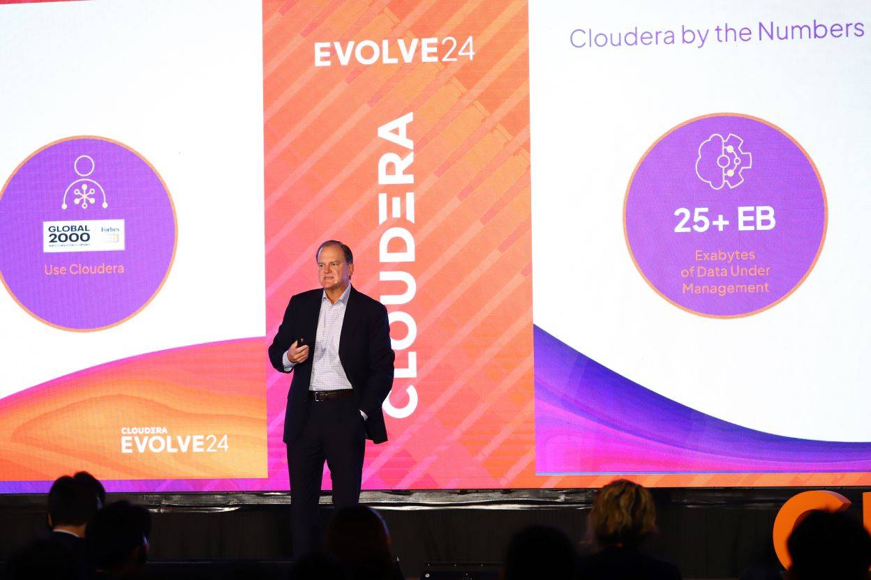 Inovasi Terisolasi Menuju Hybrid Sejati Solusi hybrid AI Cloudera