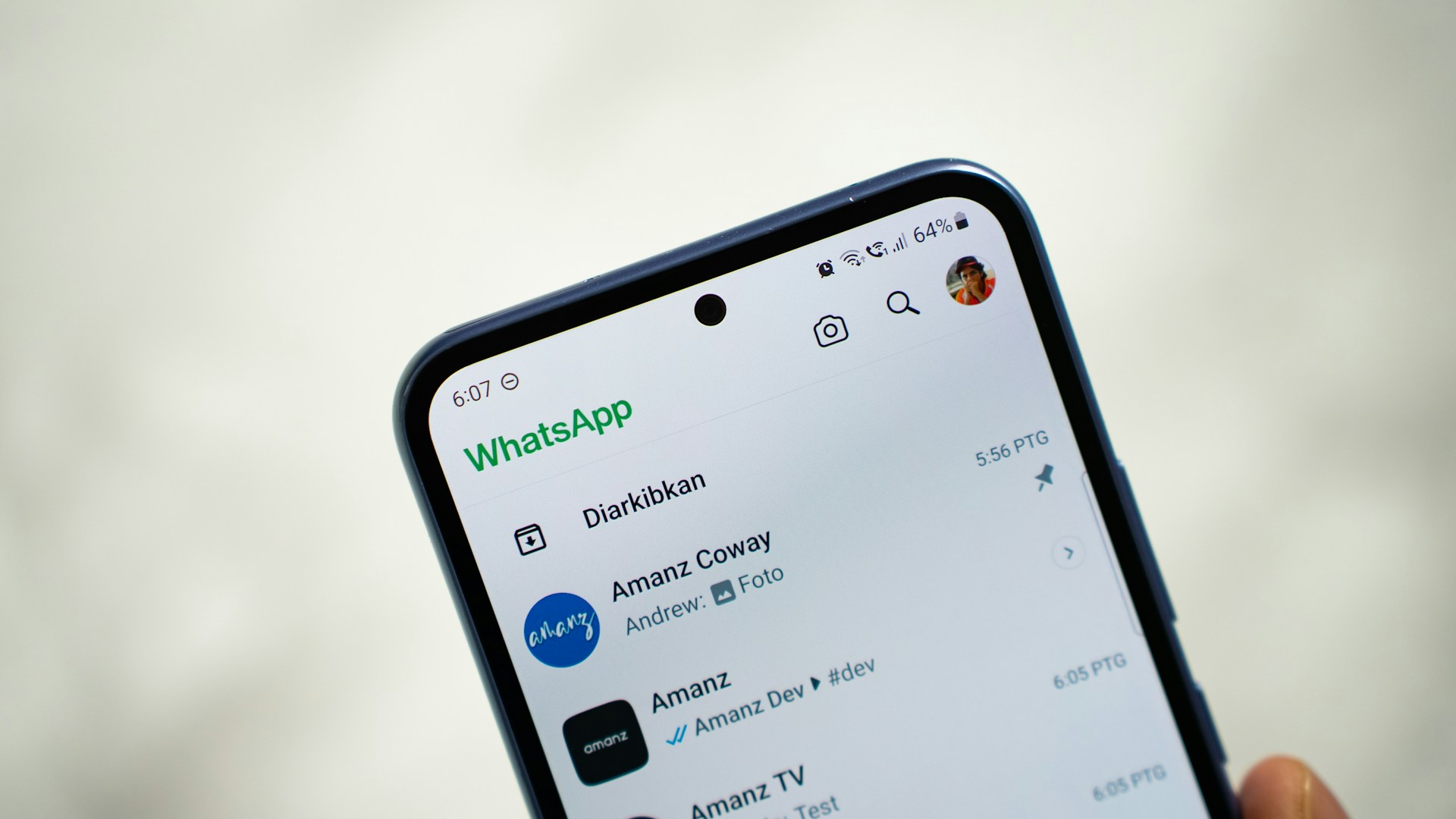 WhatsApp Kini Hadirkan Fitur Atur Tema Berbeda untuk Tiap Kontak WhatsApp Kini Hadirkan Atur Tema WhatsApp Berbeda untuk Tiap Kontak